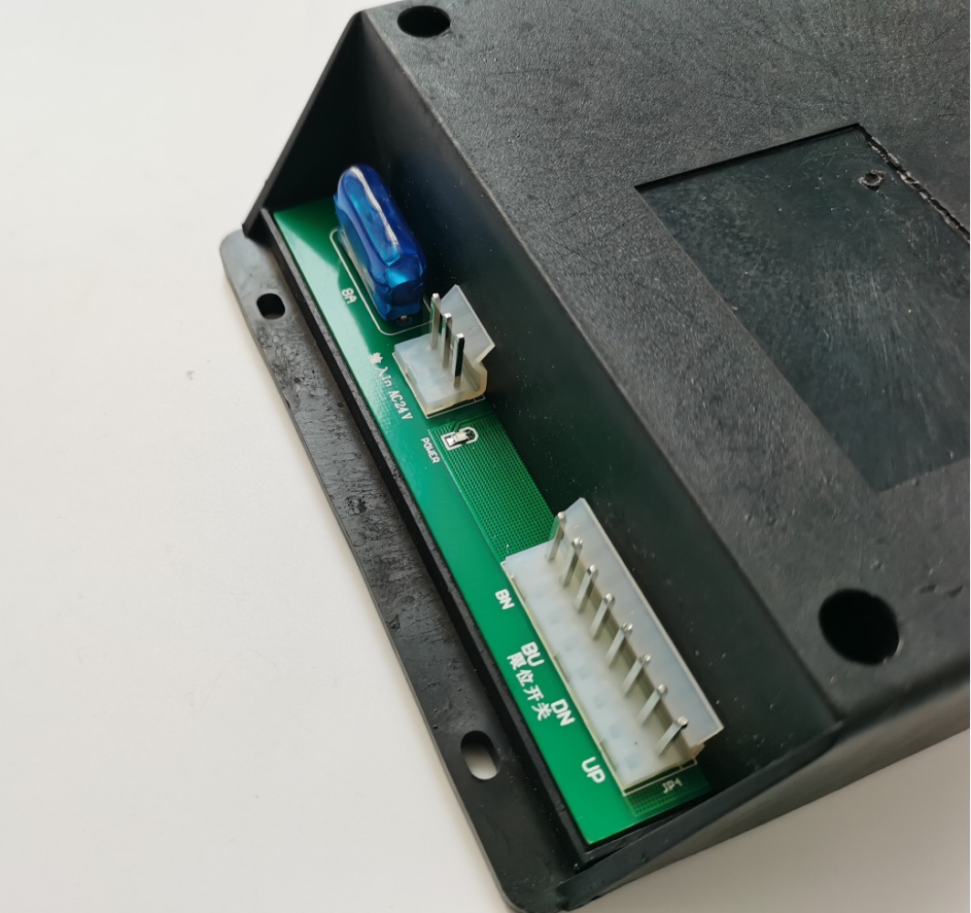 Zahnarztstuhl-Steuerbox: Basis – Lab Equipment Bewertung und Preis